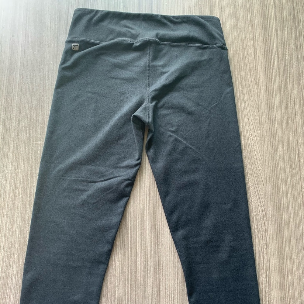Fabletics Capri length leggings
